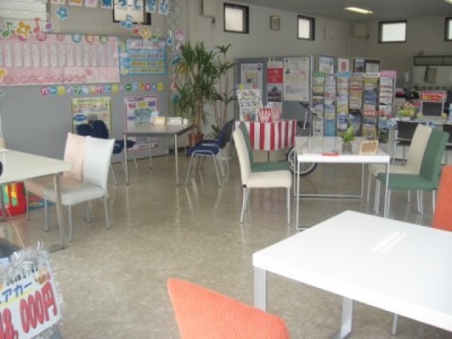 中古車の仕入れから販売まで、中古車の事なら何でもお任せ下さい！！お客様にとって、安心のカーライフをサポート致します(^_^)