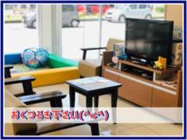 点検や車検の待ち時間も、おくつろぎいただける店舗づくりを行っております。