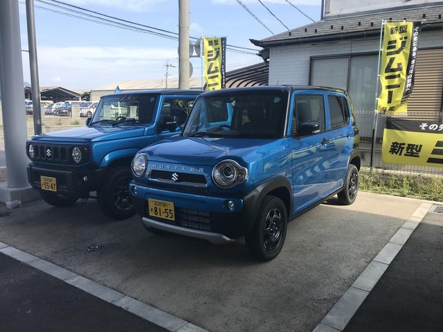 当店は、新車・中古車を販売しております（＊＾－＾＊）優秀なスタッフが勢ぞろいです！