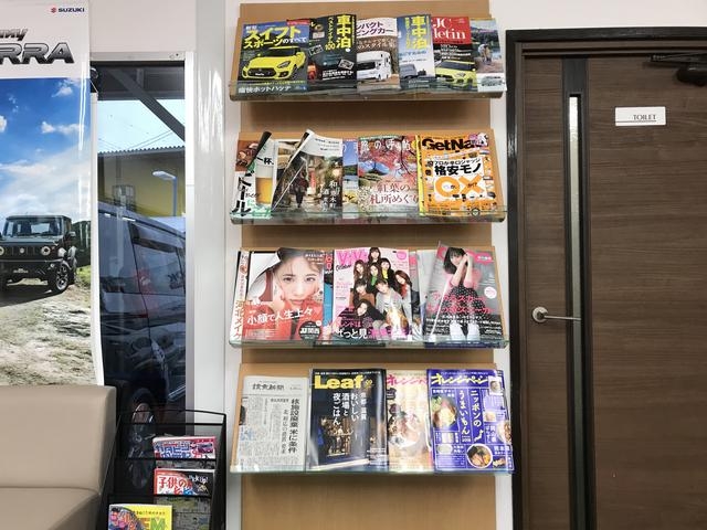 ★当店表通りは国道１号線に面しており通りから見ると中古車店ですが、しっかり新車も取り扱ってます