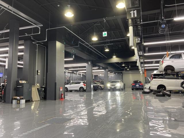 当店は北海道陸運局指定の整備工場です。お車ご購入後の車検やメンテナンスもすべてお任せください！