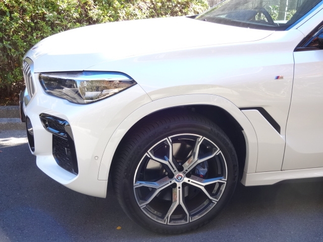 BMW X6   東京都の詳細画像 その5