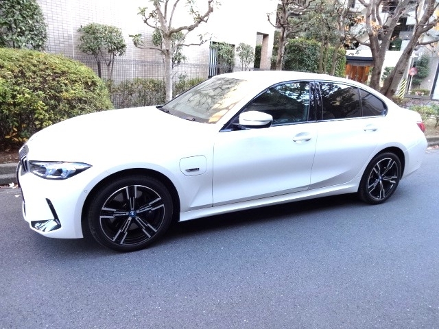 BMW 3シリーズ 330e Mスポーツ  東京都の詳細画像 その6