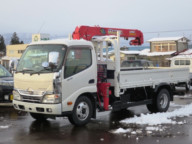 日野自動車 デュトロ   山形県