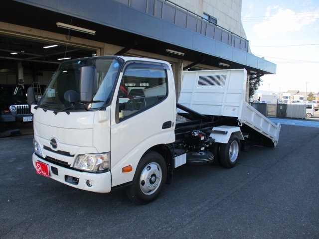 日野自動車 デュトロ   愛知県