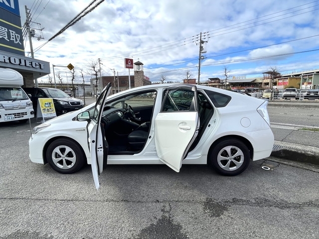 トヨタ プリウス 1.8 G  愛媛県の詳細画像 その5