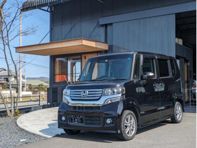 ホンダ N-BOX   愛媛県