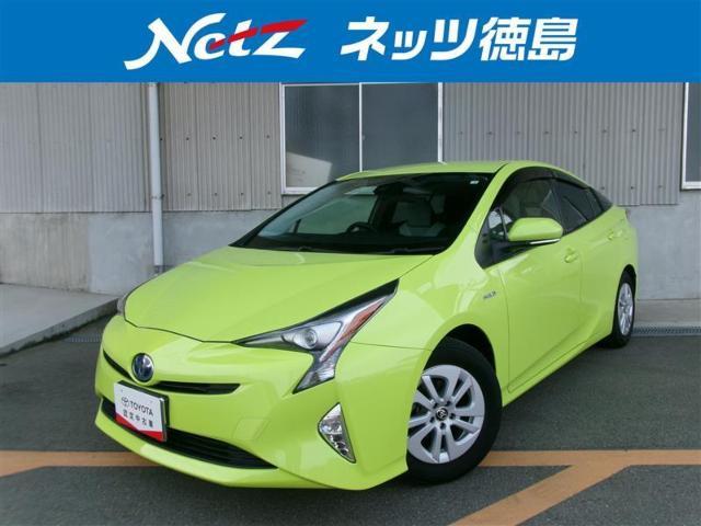 トヨタプリウス 中古車画像