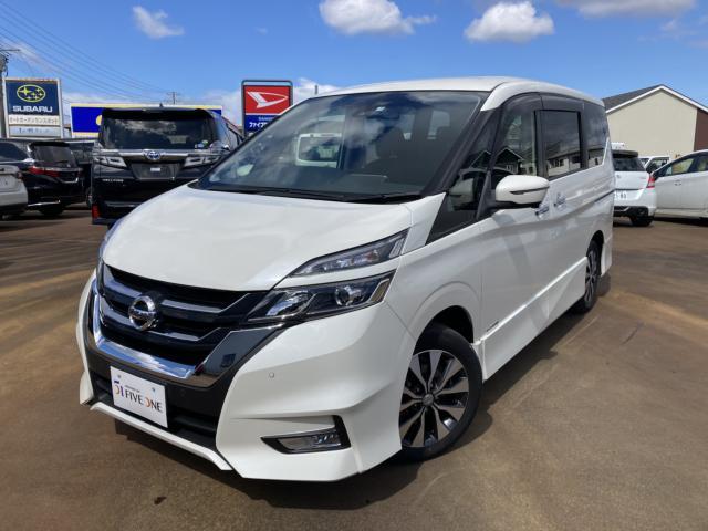 日産セレナ 中古車画像