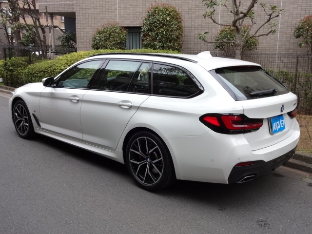 BMW 5シリーズ   東京都の詳細画像 その3