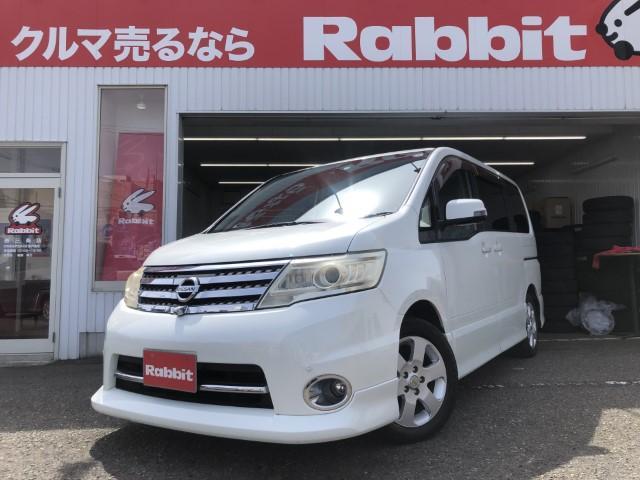 日産セレナ 中古車画像