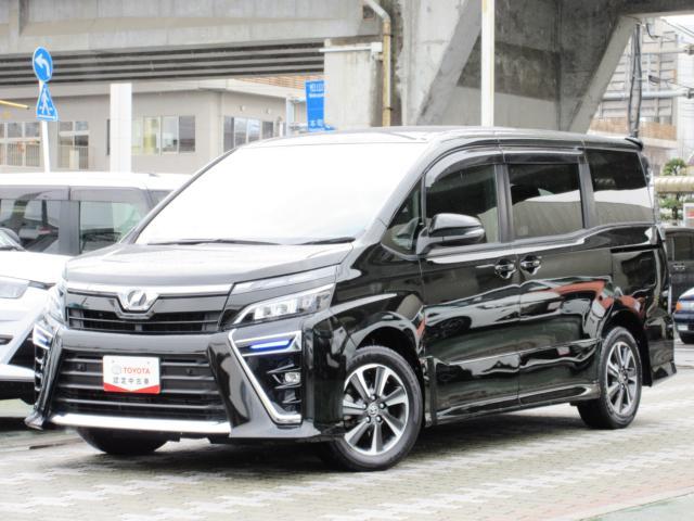 トヨタ ヴォクシー 2.0 ZS  愛媛県