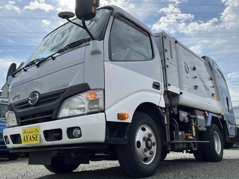日野自動車 デュトロ   神奈川県
