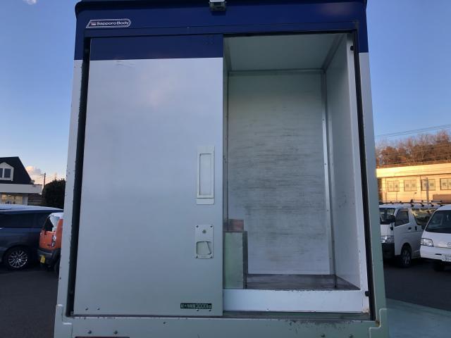 日野自動車 デュトロ   埼玉県の詳細画像 その9