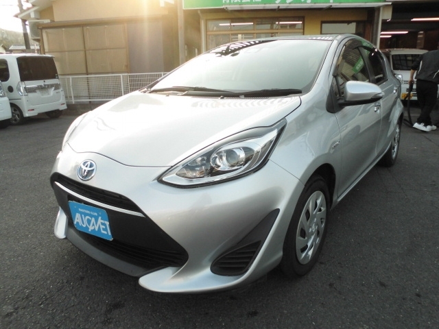 トヨタ アクア 1.5 S スタイルブラック  京都府