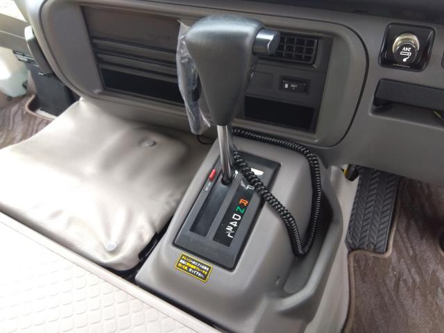 日野自動車 リエッセII   埼玉県の詳細画像 その9