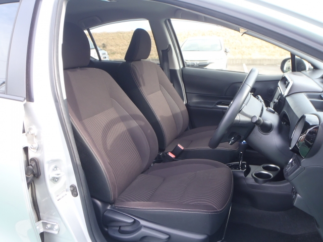 トヨタ&nbsp;アクア&nbsp;1.5 G&nbsp;&nbsp;福島県の詳細画像&nbsp;その9