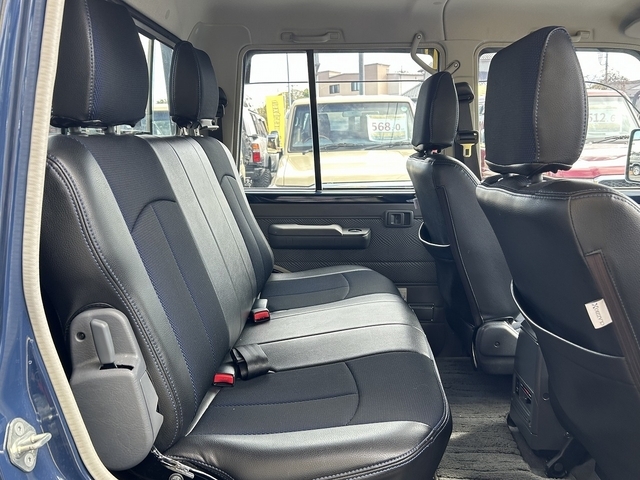 トヨタ ランドクルーザー70   埼玉県の詳細画像 その8