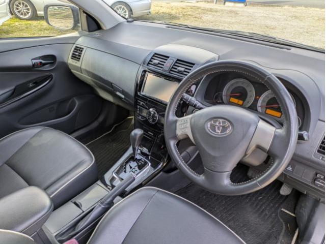 トヨタ カローラフィールダー 1.8 S 202  徳島県の詳細画像 その2