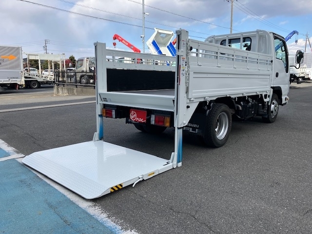 いすゞ エルフ   愛知県