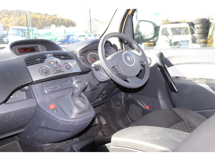 ルノー カングー オーセンティック  神奈川県の詳細画像 その6