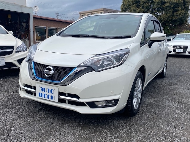 日産 ノート 1.2 e-POWER メダリスト  神奈川県