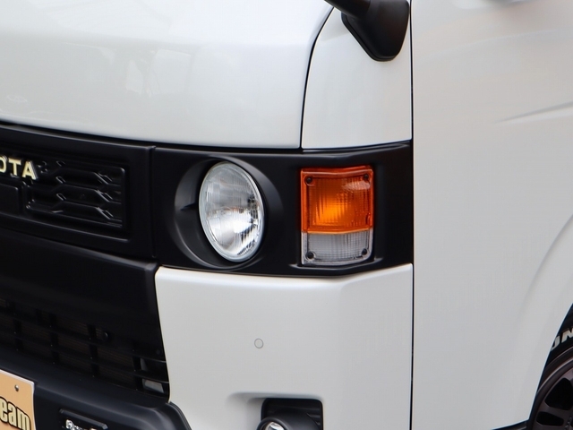 トヨタ ハイエースバン   神奈川県の詳細画像 その7
