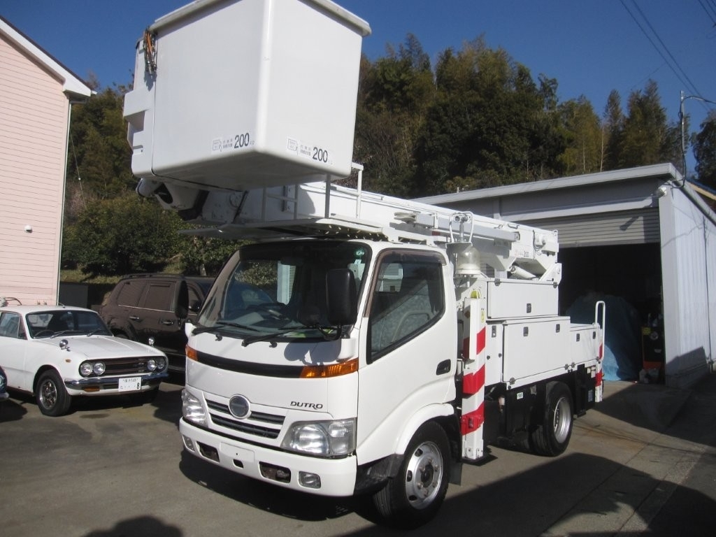 日野自動車 デュトロ   神奈川県の詳細画像 その2