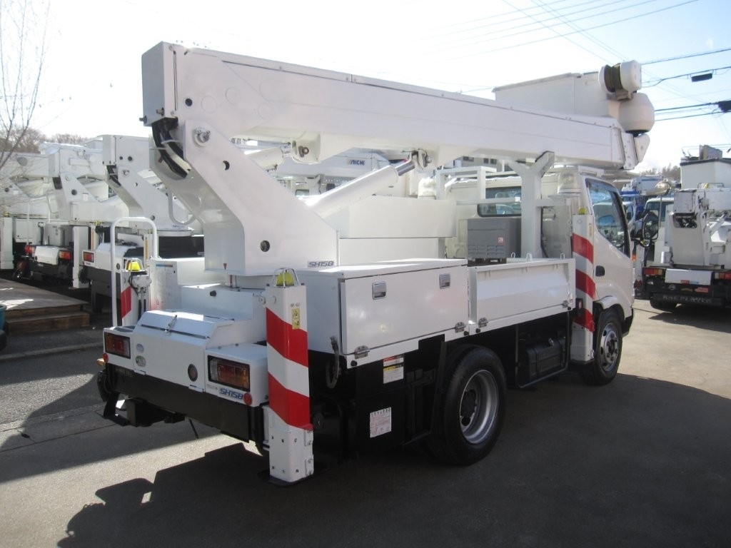 日野自動車 デュトロ   神奈川県の詳細画像 その4