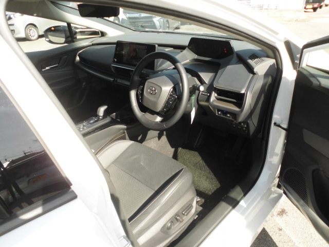 トヨタ&nbsp;プリウスPHV&nbsp;&nbsp;&nbsp;京都府の詳細画像&nbsp;その2