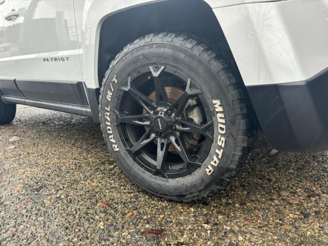 ジープ パトリオット   新潟県の詳細画像 その8