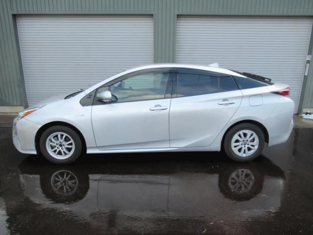 トヨタ プリウス   新潟県の詳細画像 その3