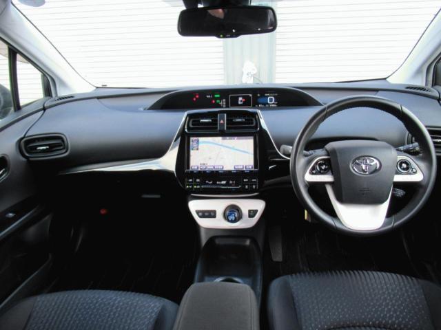 トヨタ プリウス   新潟県の詳細画像 その9