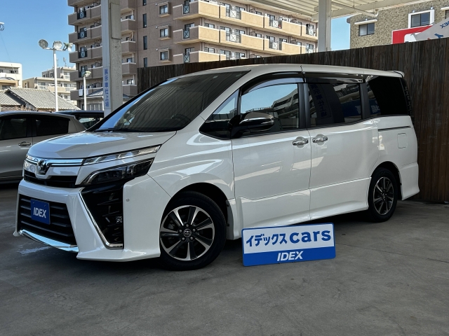 トヨタ ヴォクシー 2.0 ZS 煌  福岡県