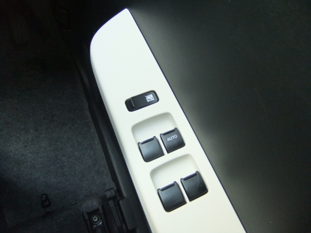 スズキ アルト 660 L  福岡県の詳細画像 その5