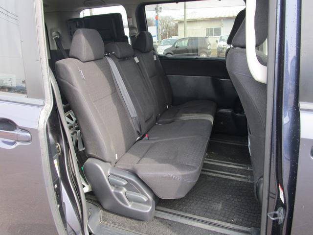 トヨタ ヴォクシー   岩手県の詳細画像 その8