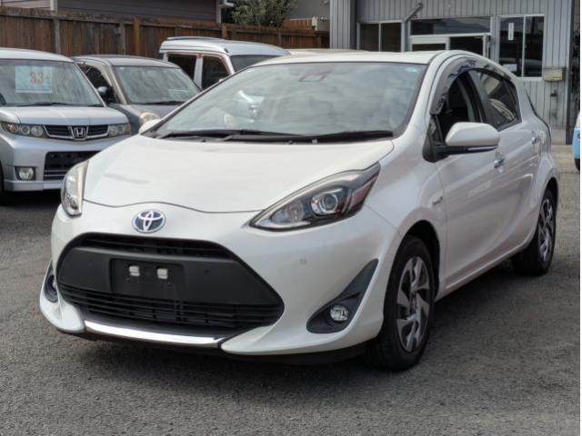 トヨタ アクア 1.5 S  愛媛県