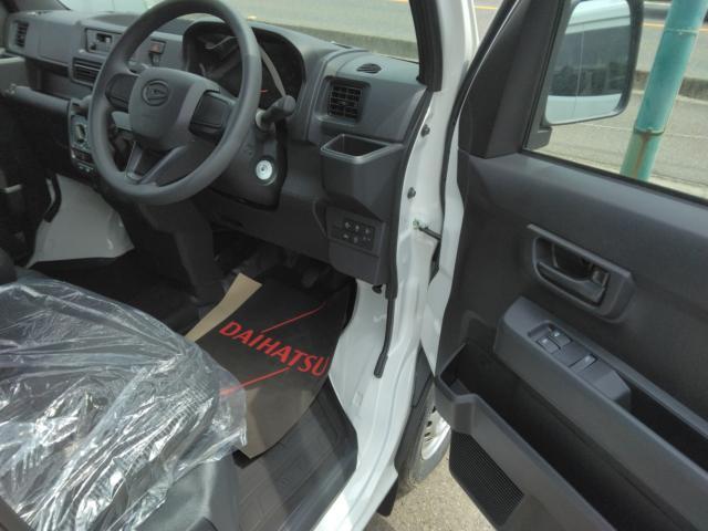 ダイハツ&nbsp;ハイゼットカーゴ&nbsp;&nbsp;&nbsp;愛媛県の詳細画像&nbsp;その4