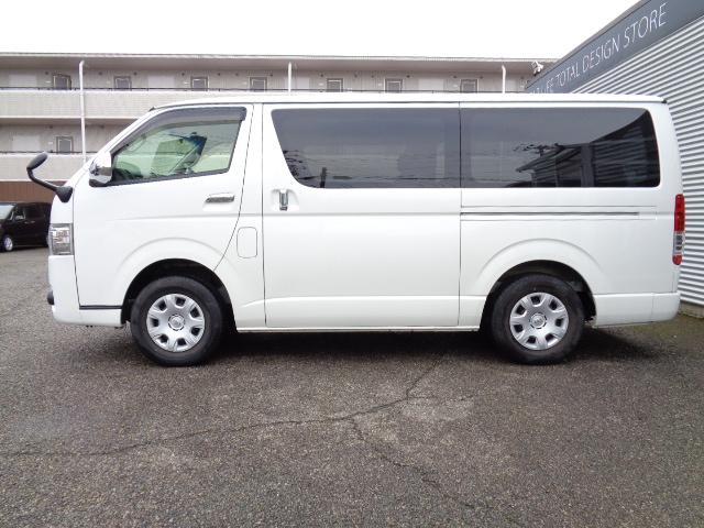 トヨタ ハイエースバン   新潟県の詳細画像 その3