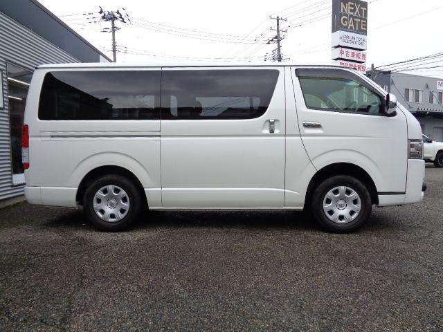 トヨタ ハイエースバン   新潟県の詳細画像 その5