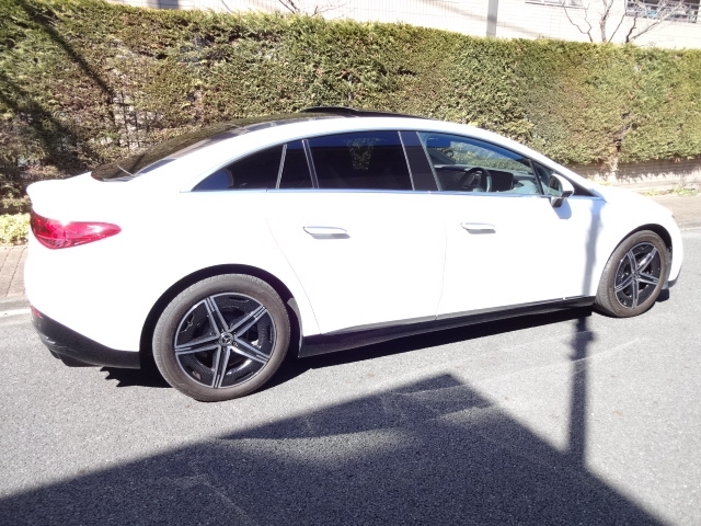 メルセデス・ベンツ EQE   東京都の詳細画像 その7