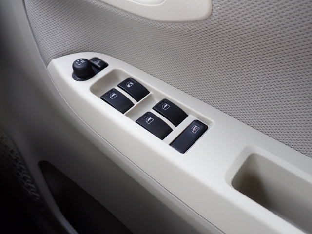 ダイハツ ムーヴ   福岡県の詳細画像 その6