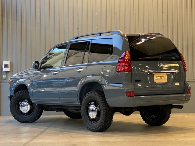 トヨタ ランドクルーザープラド   東京都の詳細画像 その3