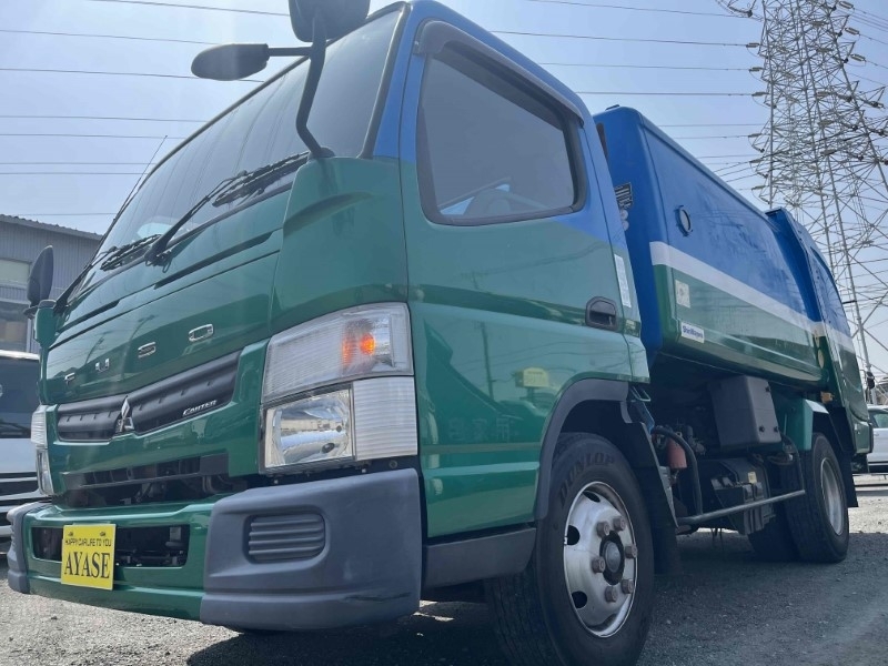 三菱 キャンター   神奈川県