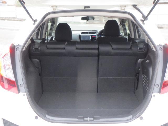 ホンダ&nbsp;フィットハイブリッド&nbsp;&nbsp;&nbsp;愛媛県の詳細画像&nbsp;その8