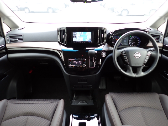 日産 エルグランド 2.5 250ハイウェイスターS  兵庫県の詳細画像 その2