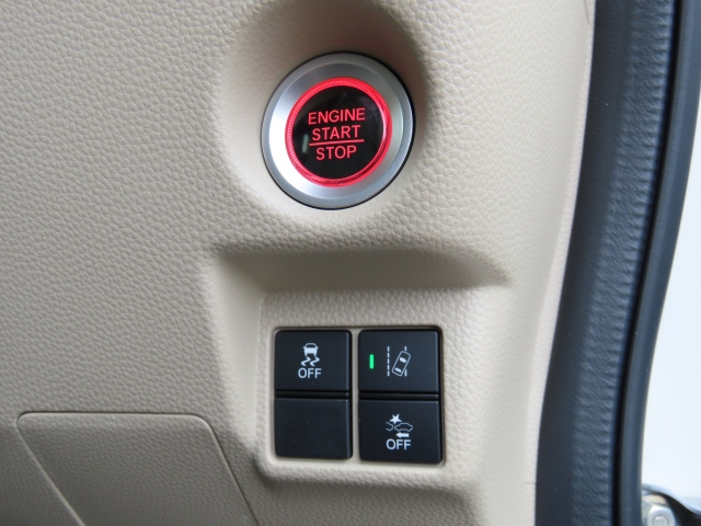 ホンダ N-BOX 660 G ホンダセンシング  千葉県の詳細画像 その7