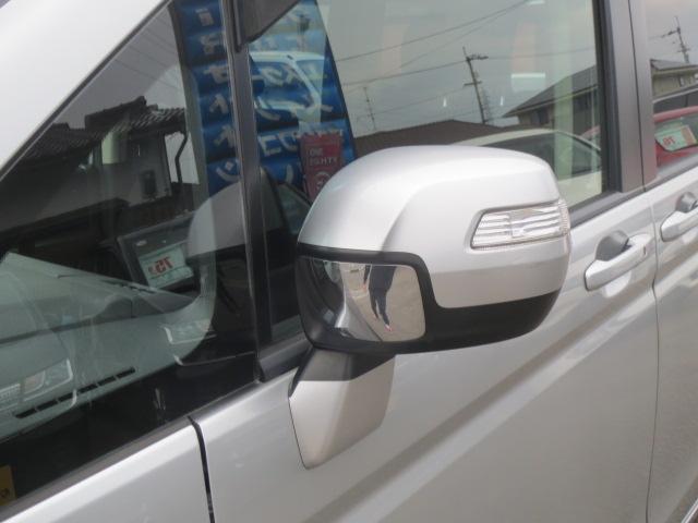 ホンダ&nbsp;ステップワゴン&nbsp;2.0 L&nbsp;&nbsp;愛媛県の詳細画像&nbsp;その4