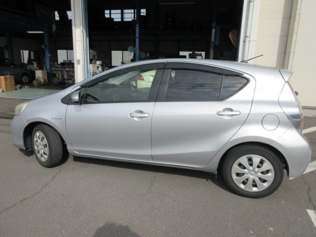 トヨタ&nbsp;アクア&nbsp;1.5 S&nbsp;&nbsp;香川県の詳細画像&nbsp;その9