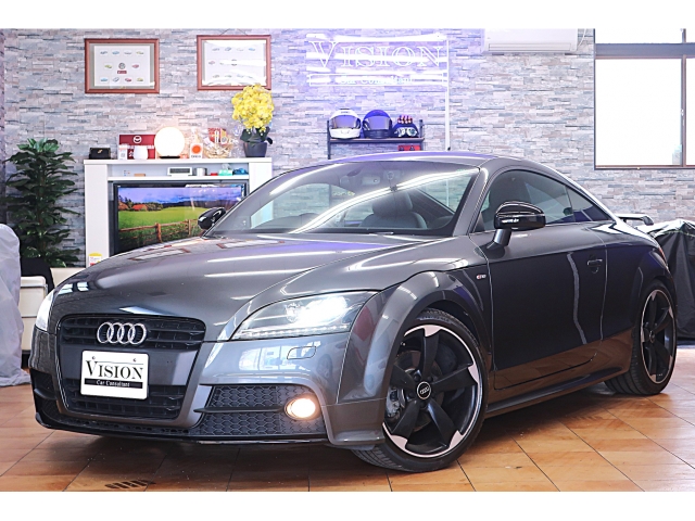 アウディ TT   神奈川県